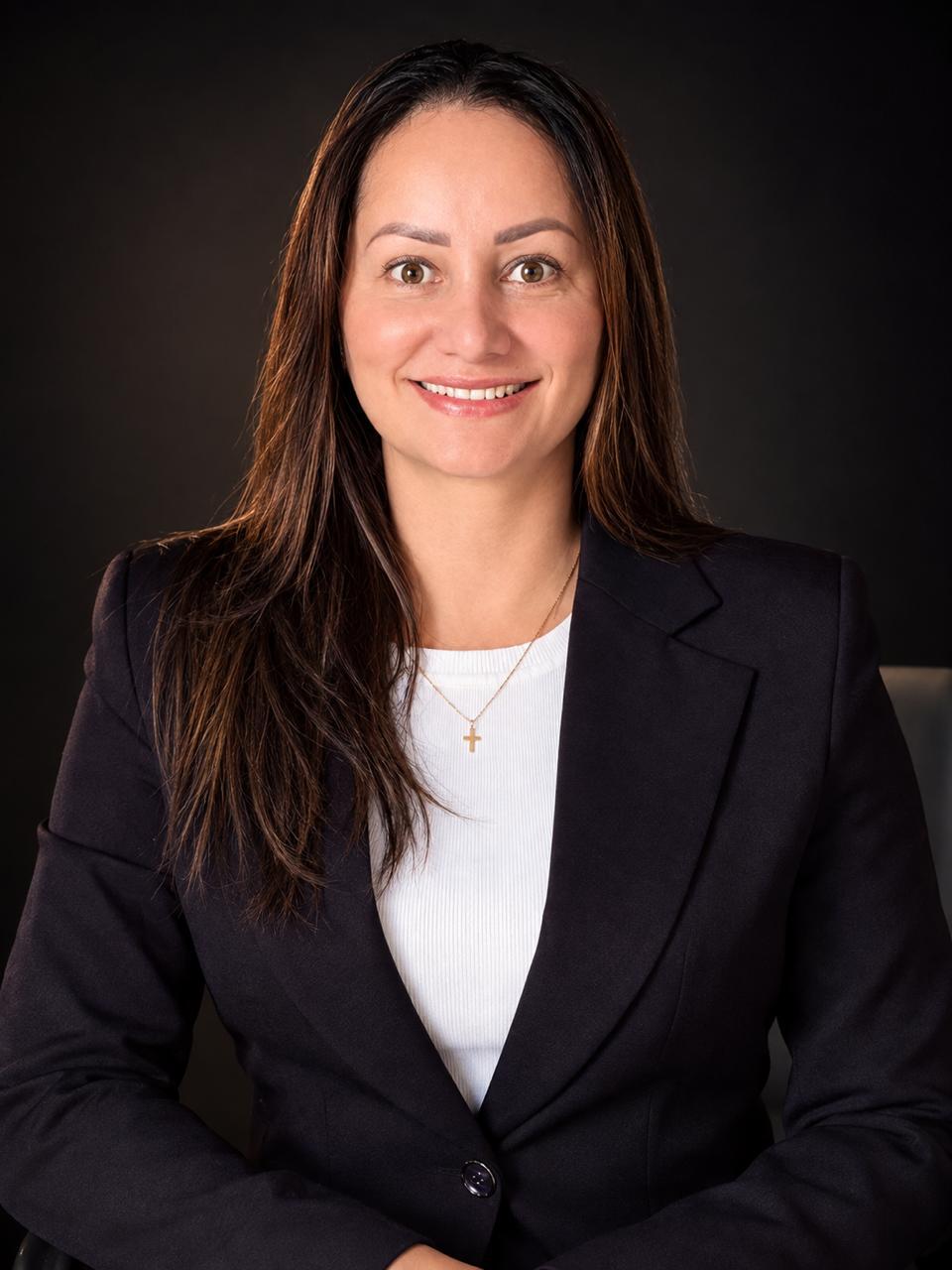 Dra. Rosiene Morais Resnarosk — Advogada